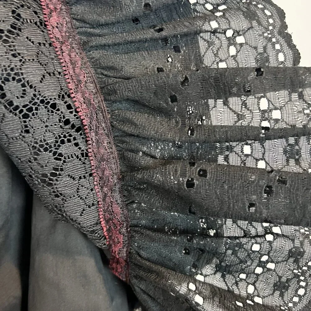 Vintage Black Lace Skirt Womens Size Small Bows Whimsigoth Witchy Kuro Lolita